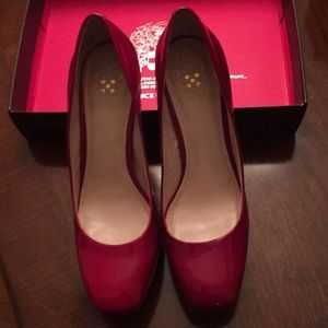 Vince Camuto pumps